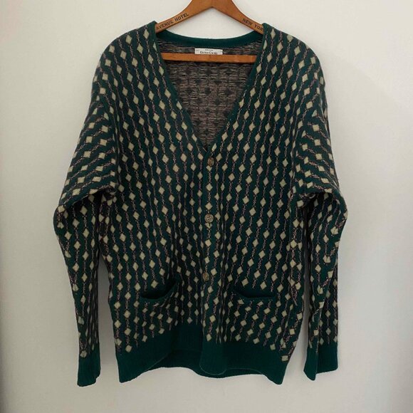Vintage UNITED COLORS OF BENETTON Knitwear cardigan with buttons. - Picture 1 of 12